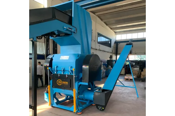 PKM 1000 Plastik Kırma Makinası